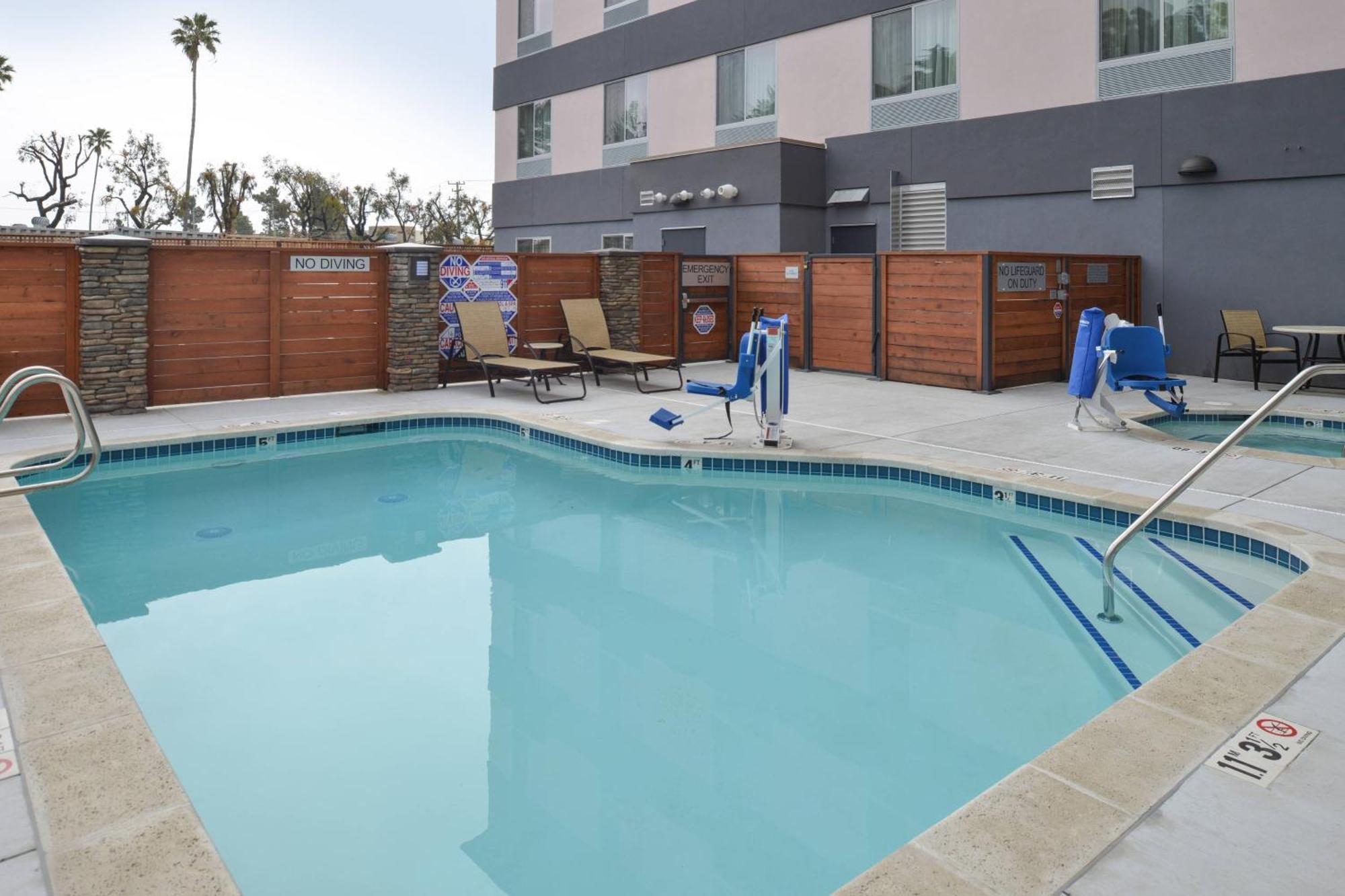 Fairfield Inn & Suites By Marriott Santa Cruz Eksteriør bilde