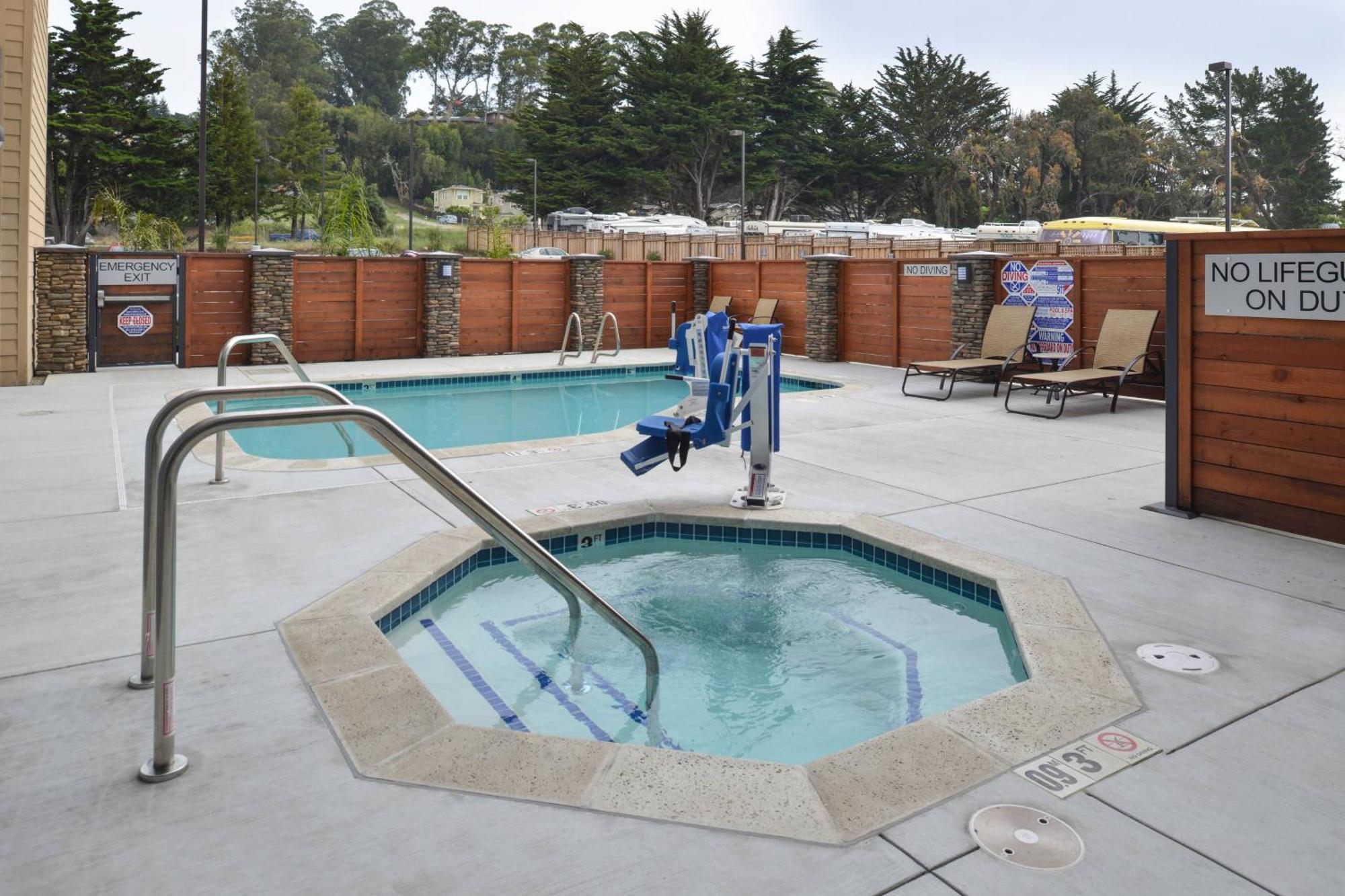 Fairfield Inn & Suites By Marriott Santa Cruz Eksteriør bilde